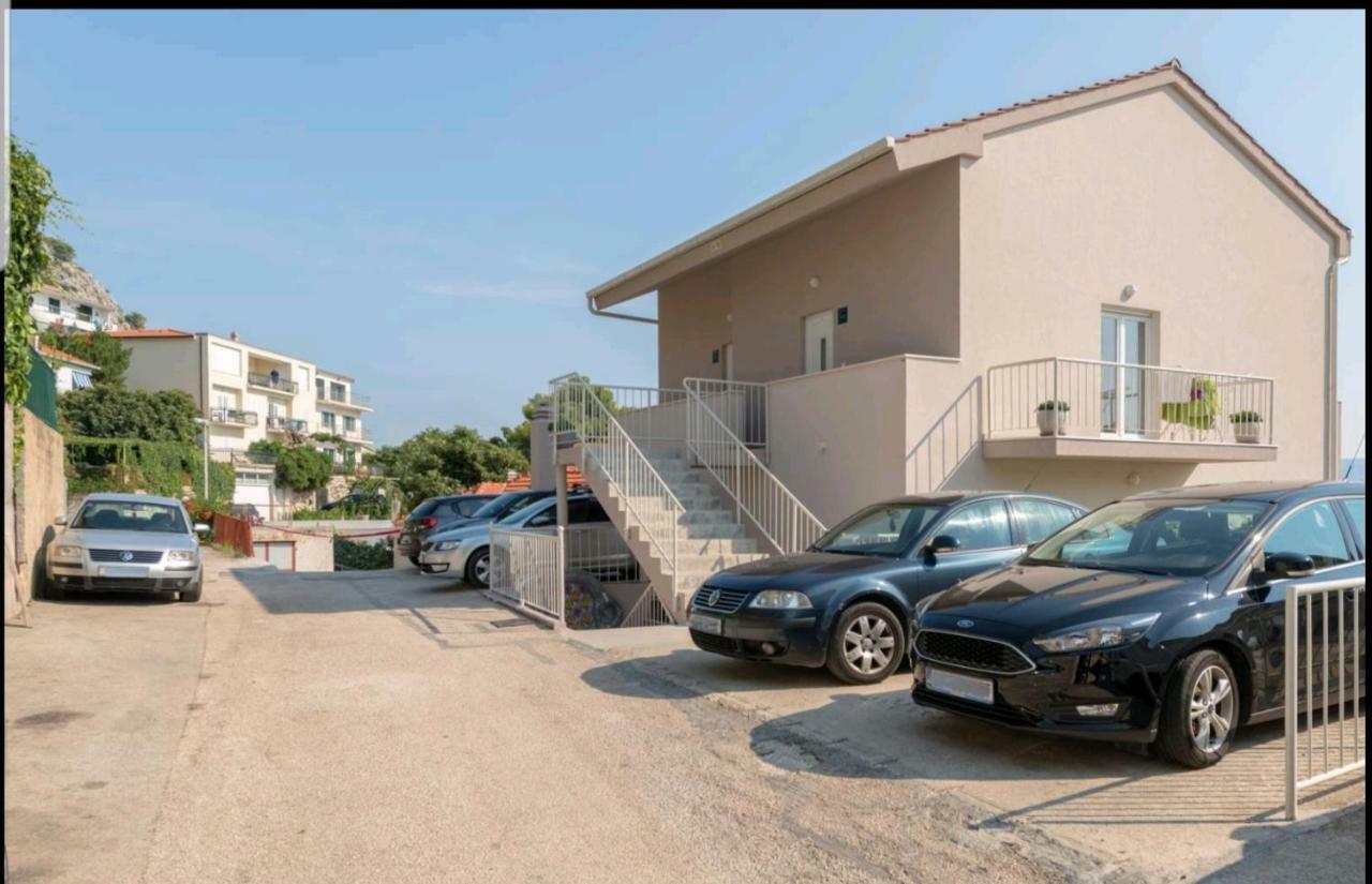 Apartments Mimac 奥米什 外观 照片