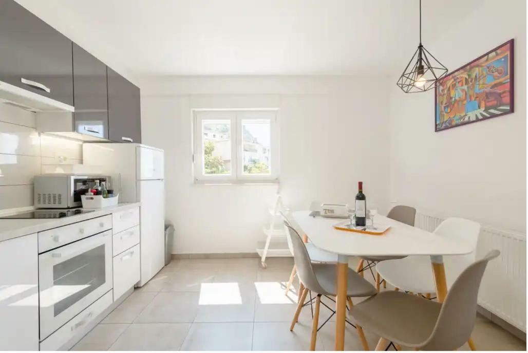 Apartments Mimac 奥米什 外观 照片