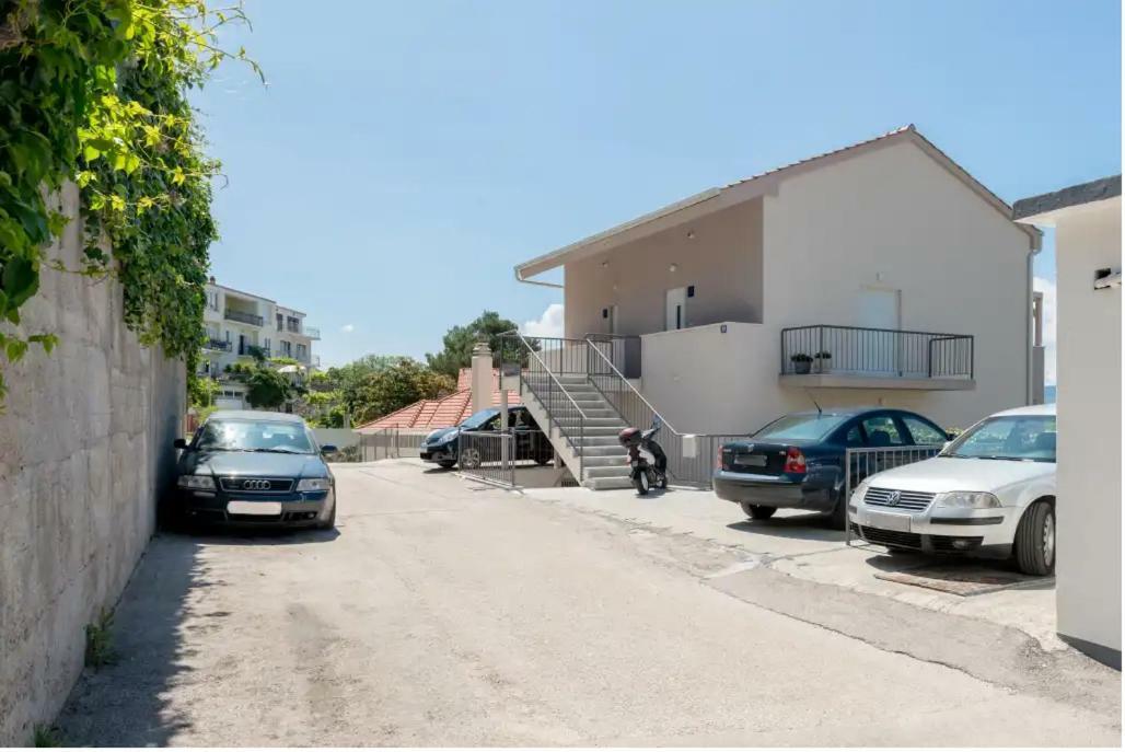 Apartments Mimac 奥米什 外观 照片