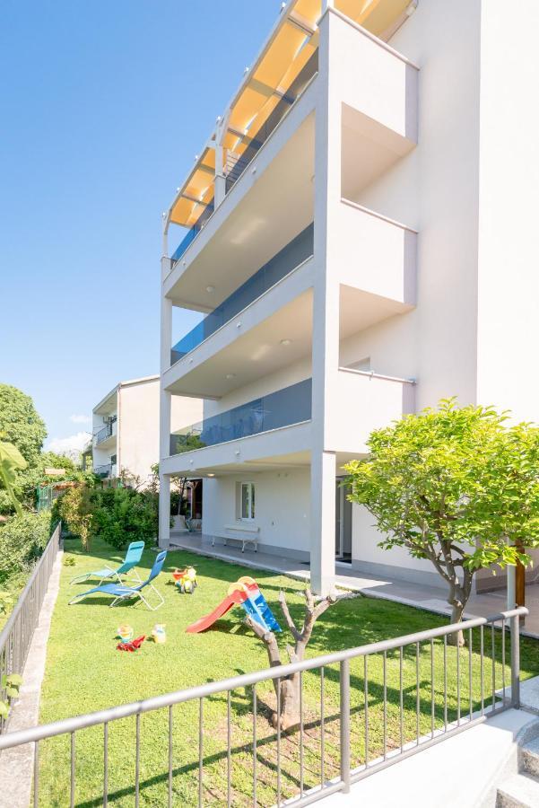 Apartments Mimac 奥米什 外观 照片